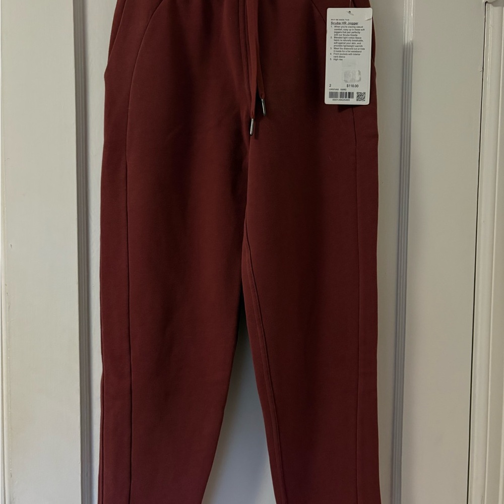 Lululemon Athletica Women’s Maroon Scuba Joggers NWT